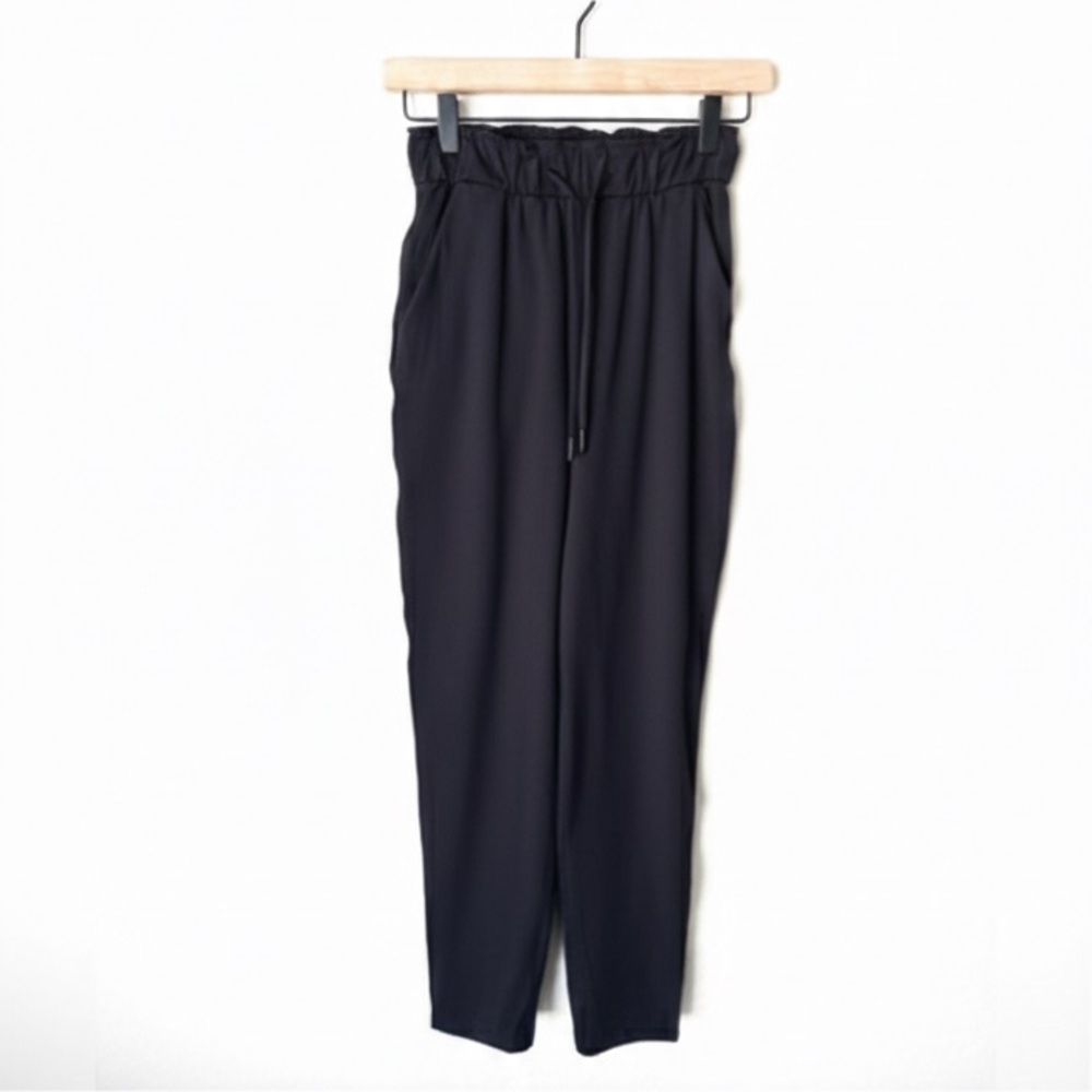 LULULEMON High Rise Draw String Athletic Pants Joggers size 10 women’s black
